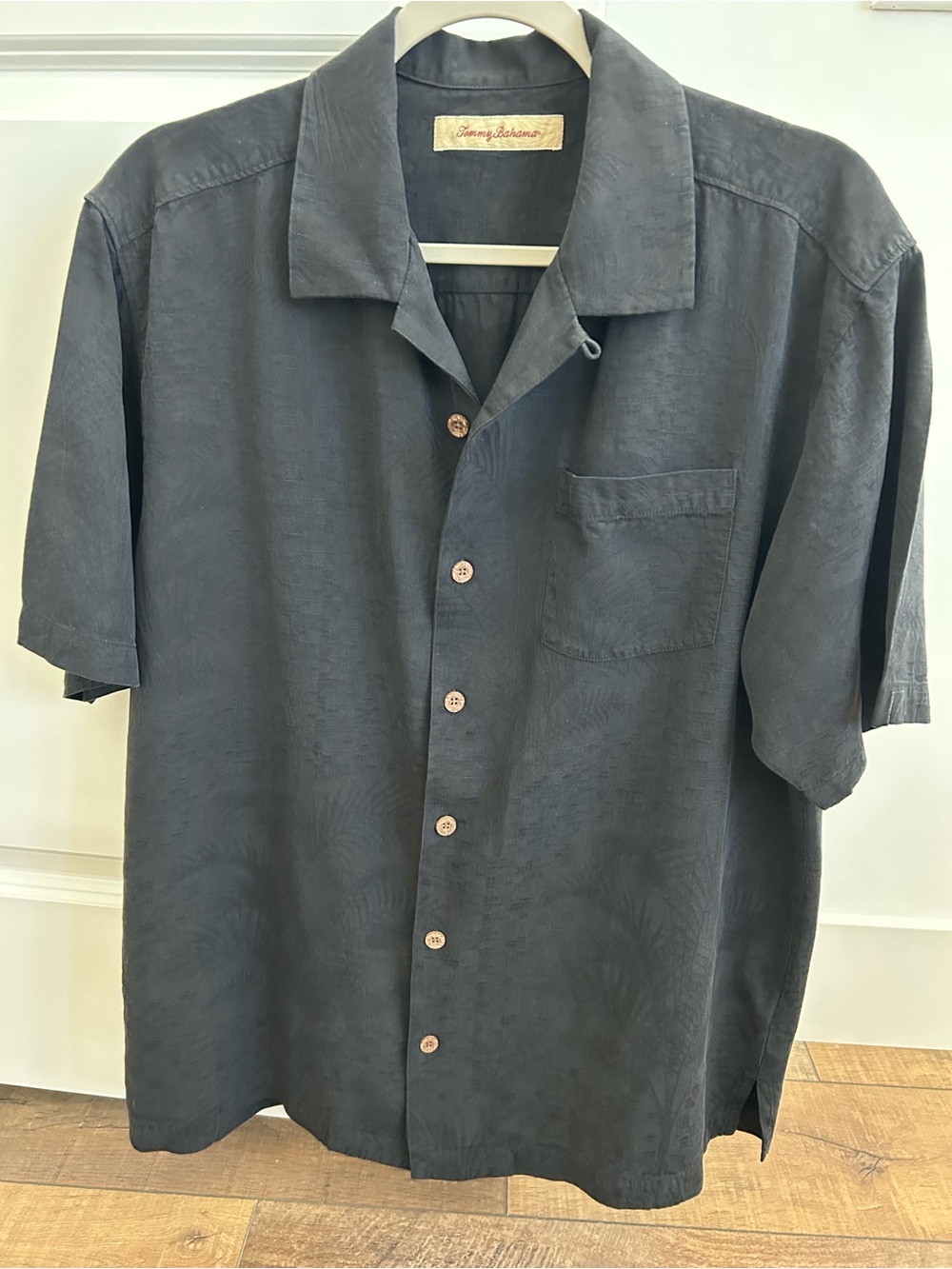 Tommy Bahama Men's Short-Sleeve Camp Shirt — Charcoal